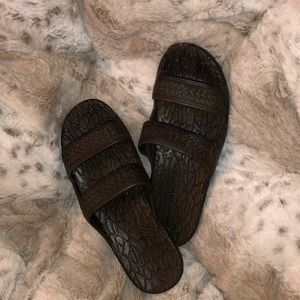 JANDALS